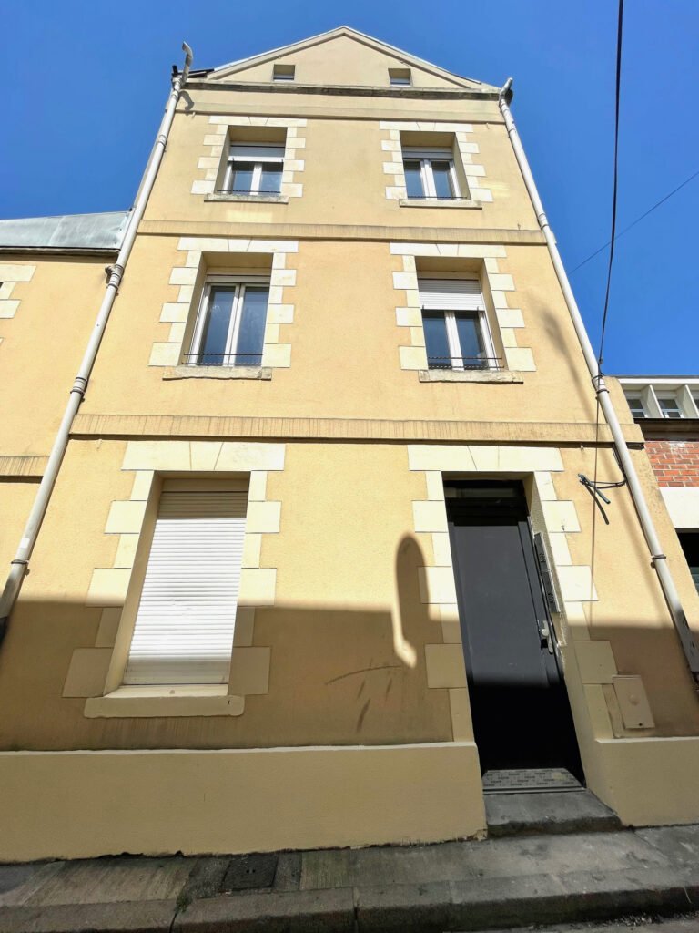 Immeuble 7 lots centre ville