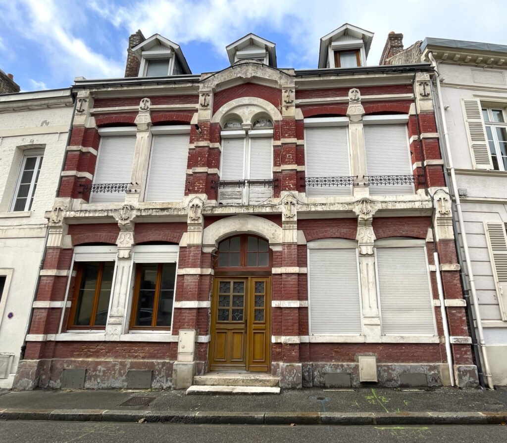 Ensemble de 6 logements en centre ville de Saint-Quentin