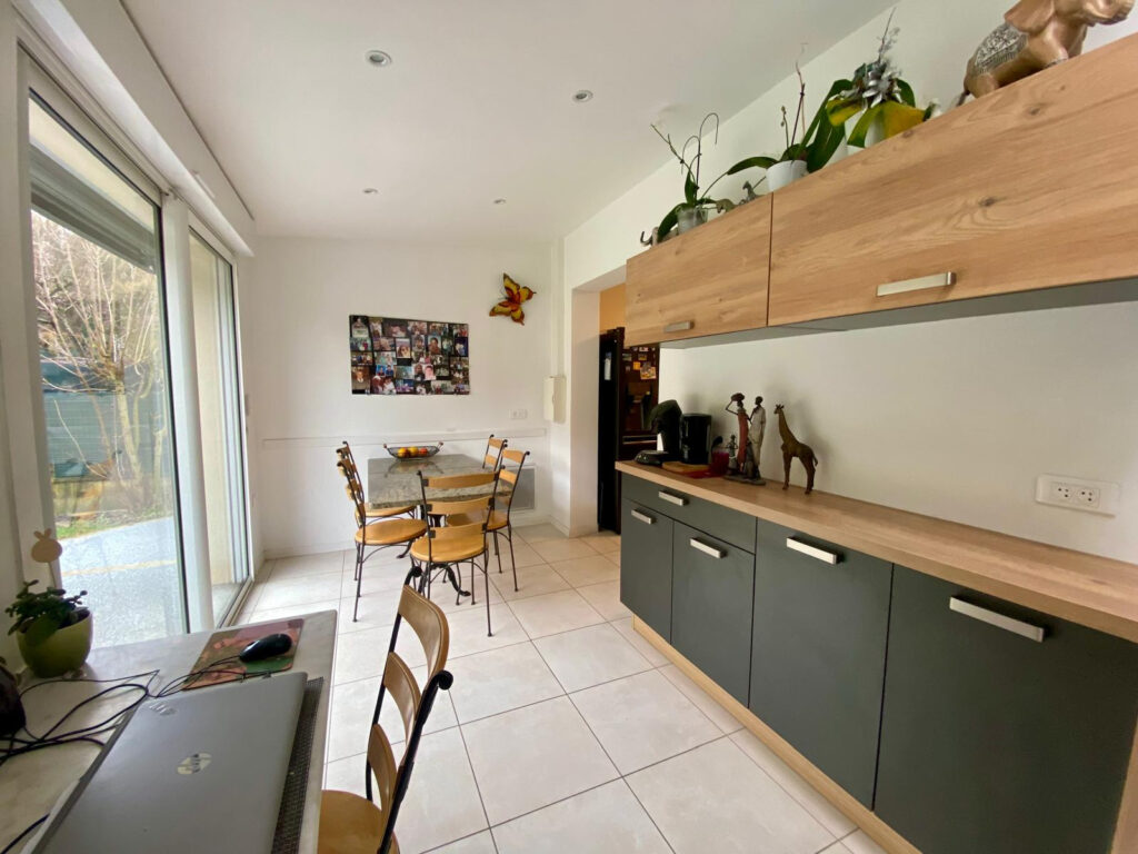 Maison 3 chambres jardin garage Saint-Quentin (02100)