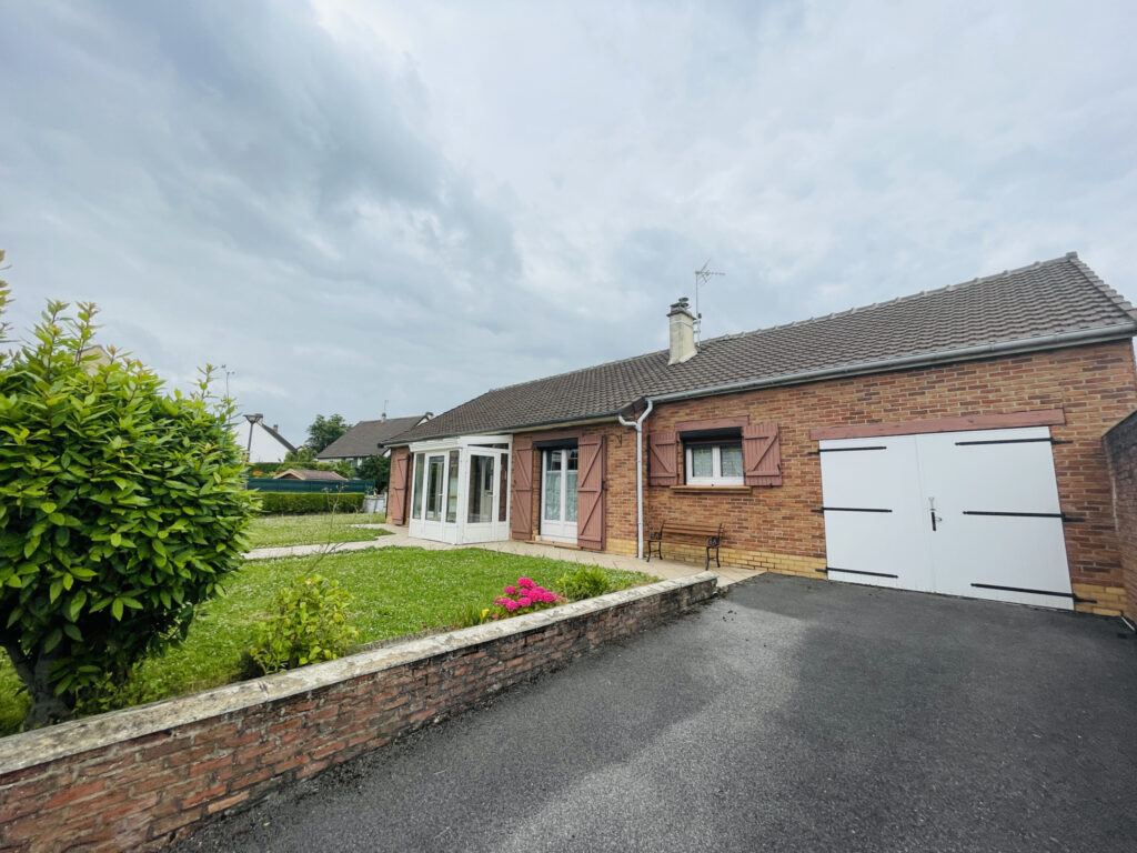 À Vendre en Exclusivité : Charmant Pavillon Plain-Pied à Gau