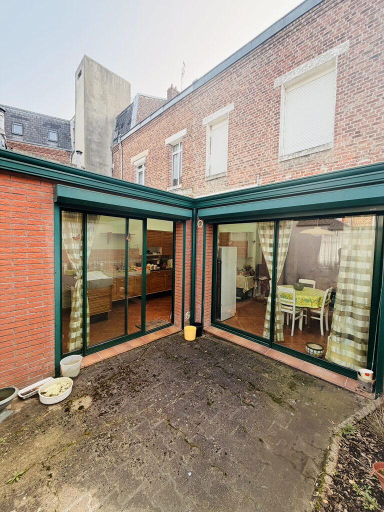 Centre-ville de Saint-quentin / Maison à rénover / 140 m2